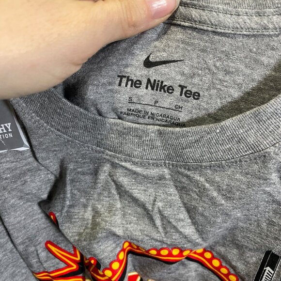 Kansas City Chiefs Nike Super Bowl Champions Gray T-Shirt Small Men’s - Picture 3 of 4